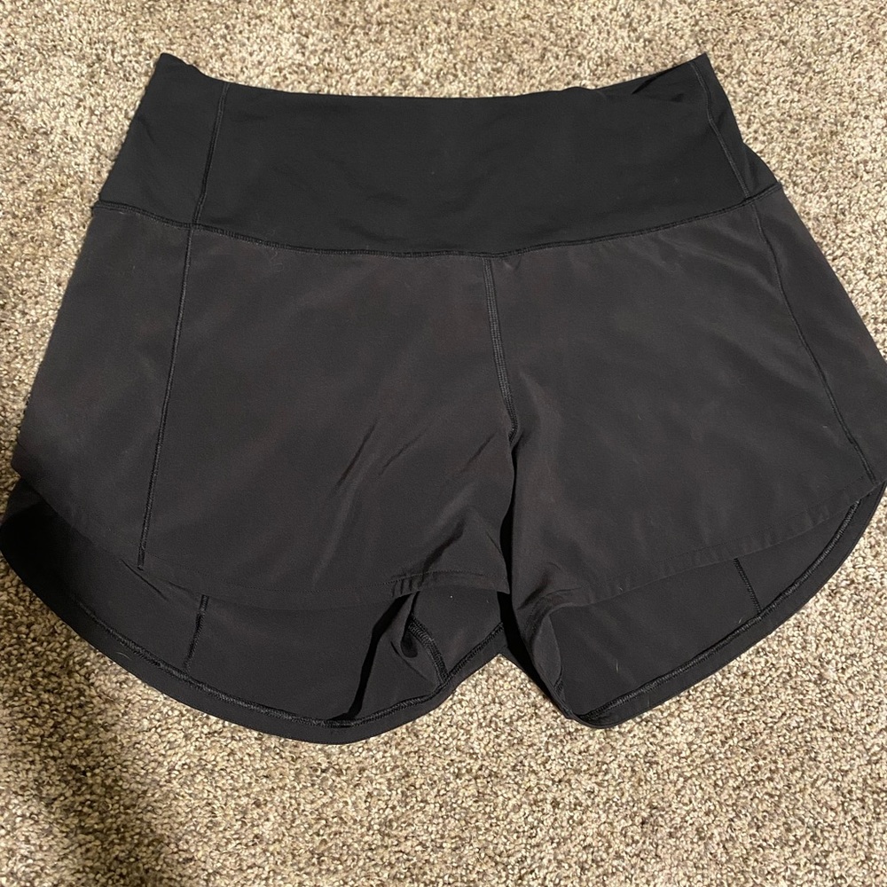 LULULEMON High Rise 4inch Speed Up shorts